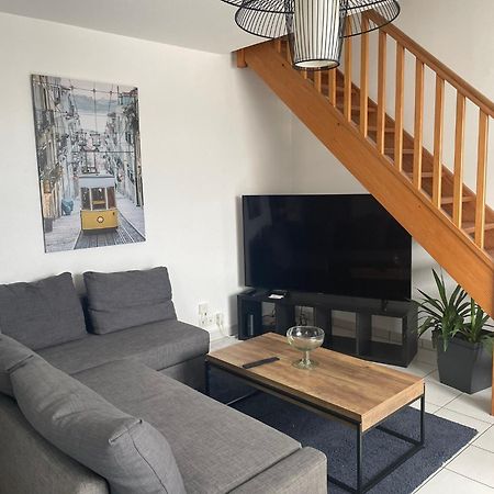 Gare Family Home Laval  Ngoại thất bức ảnh